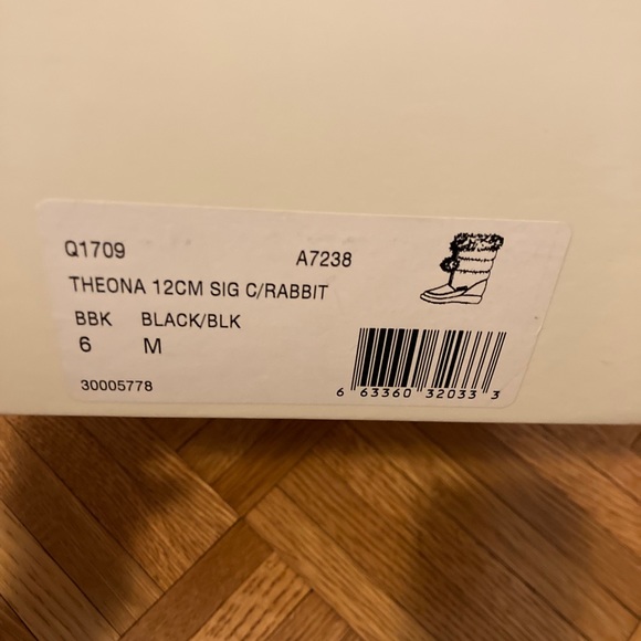 Coach Theona genuine rabbit fur snow boots - Picture 4 of 4